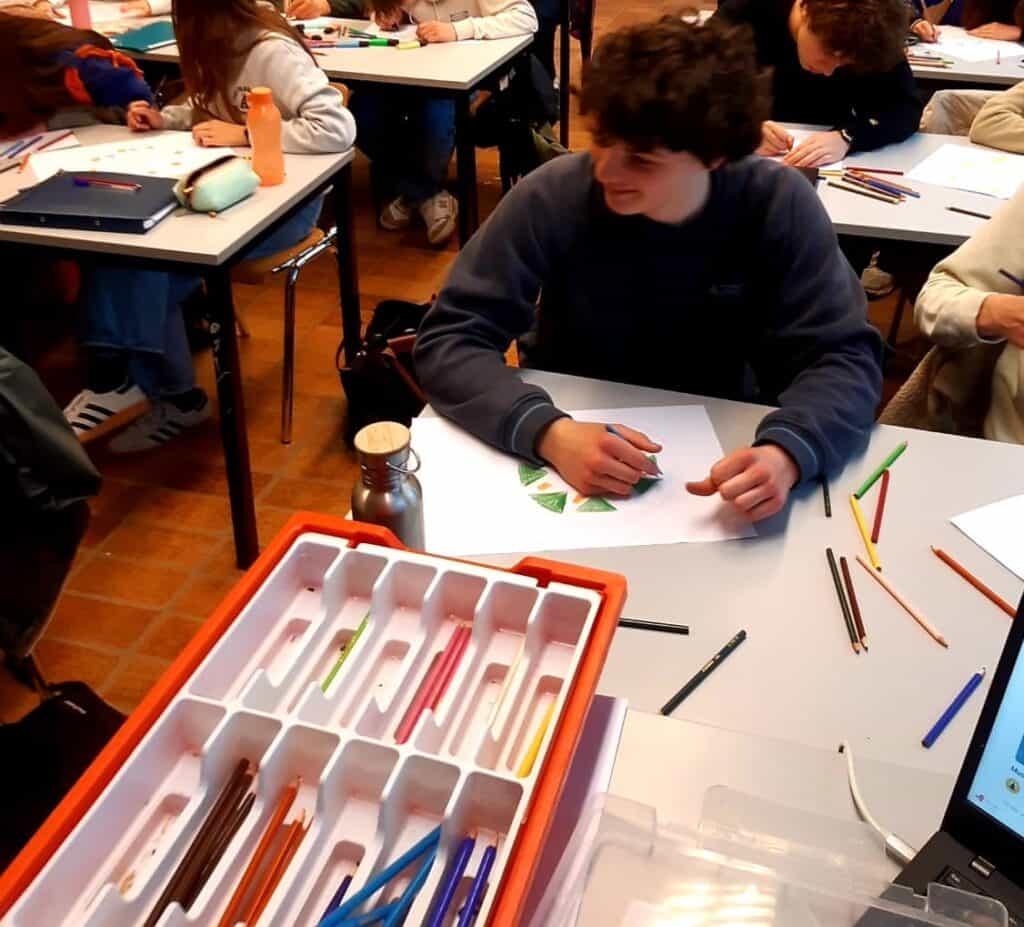 C10 - UNE VENTE AUX ENCHÈRES EN CLASSE
